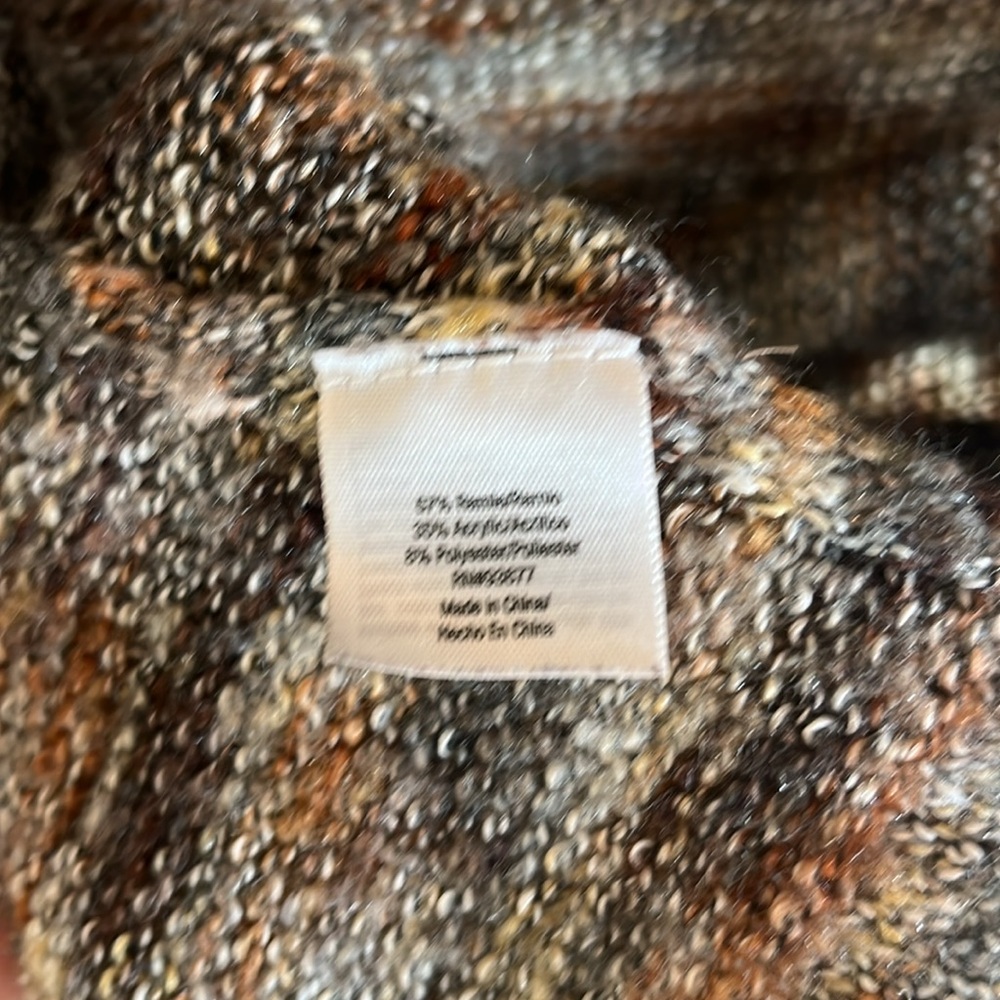 Cardigan - Picture 4 of 4